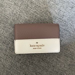 Small Kate Spade wallet